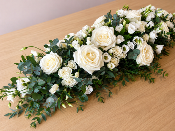 Sympathy tribute arrangement